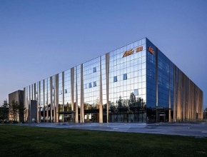 愛慕工廠貼龍膜防爆膜工程